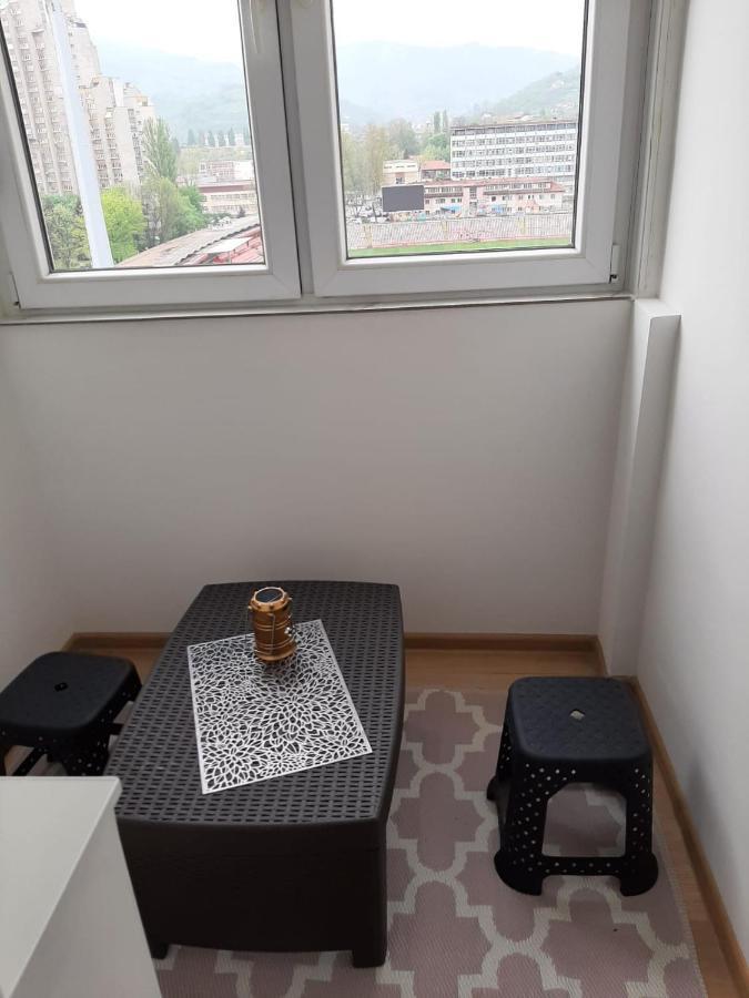 Appartamento Bilino Polje Zenica Esterno foto