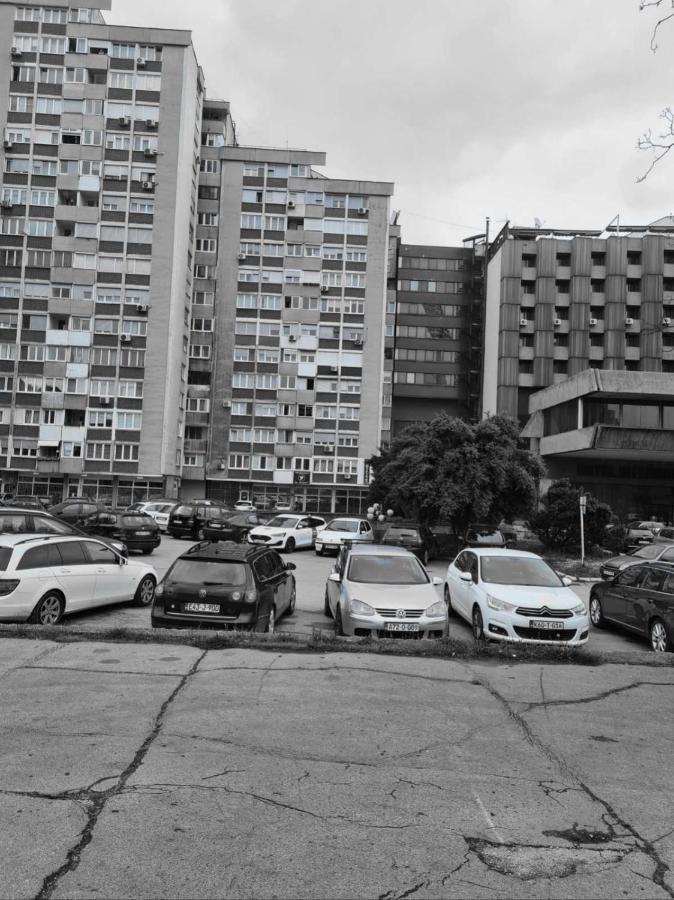 Appartamento Bilino Polje Zenica Esterno foto